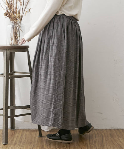 102804295