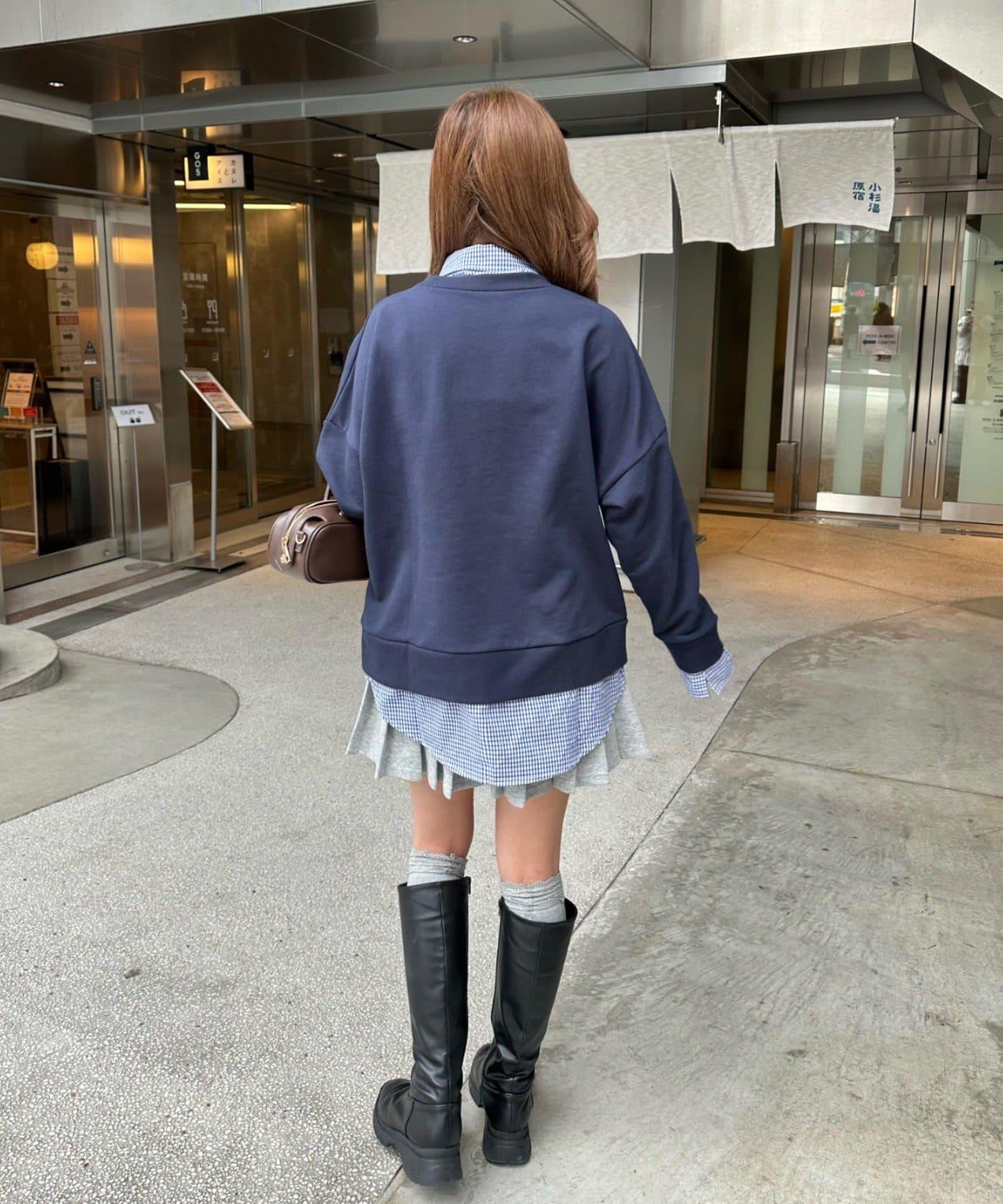 150938407