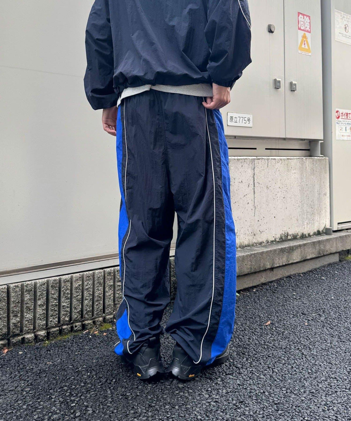 173579380