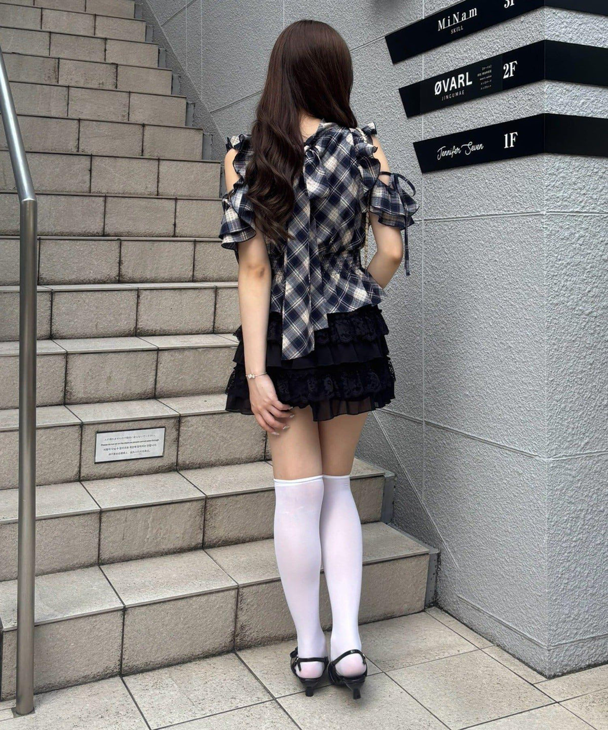 172055961