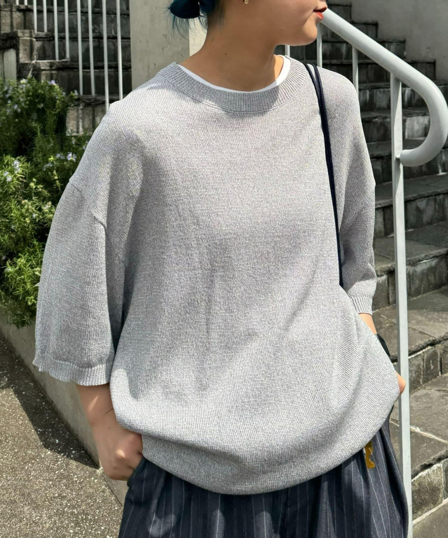 121661359
