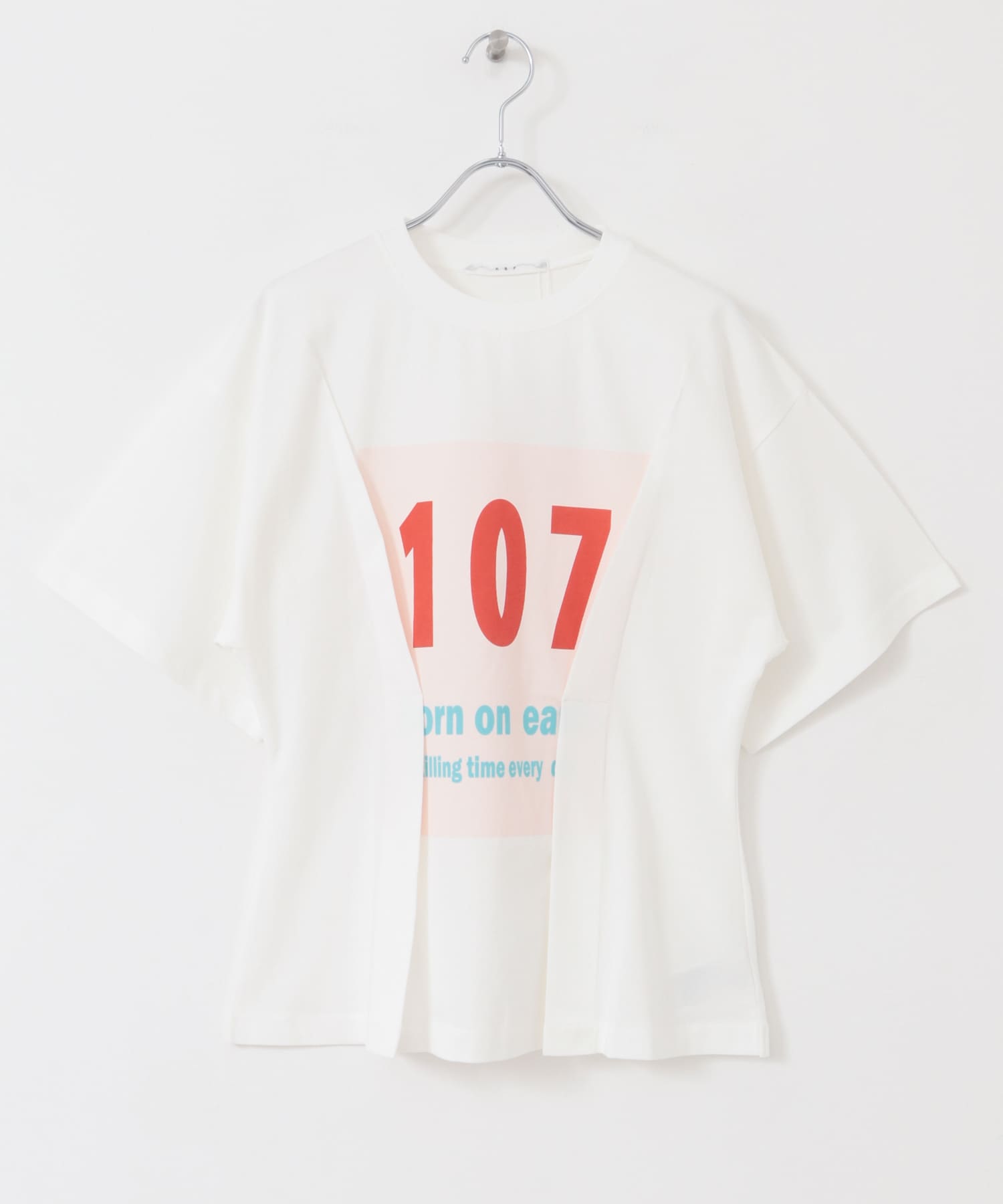 123753193