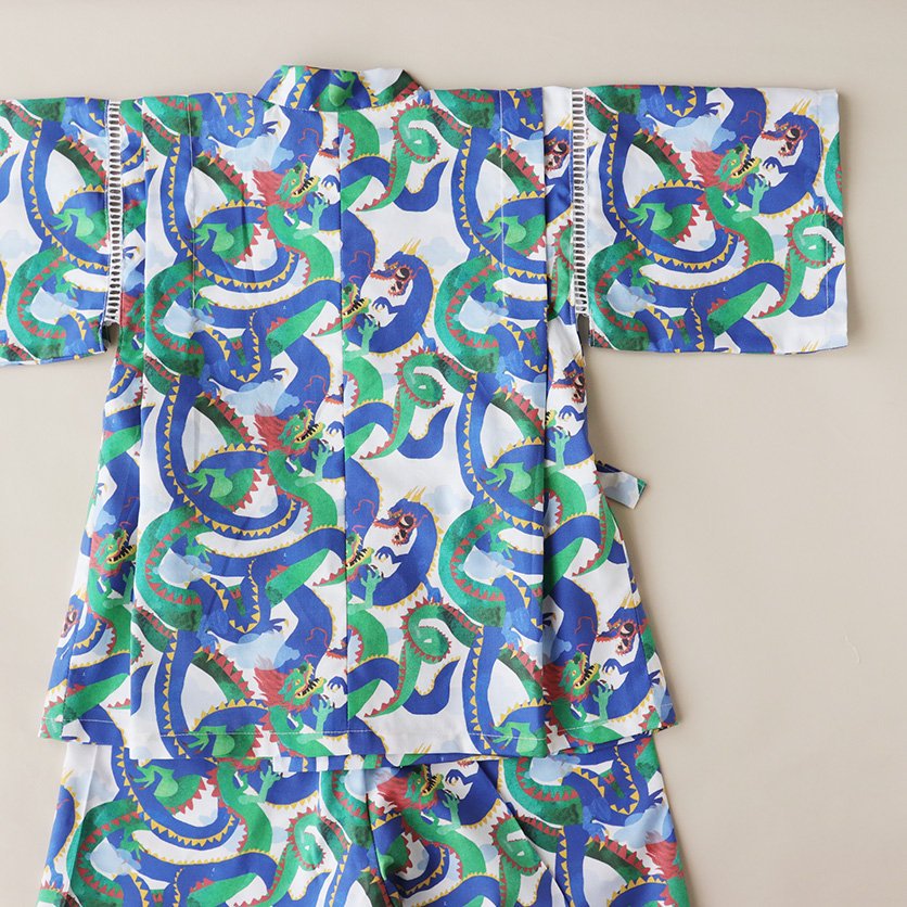 136994579