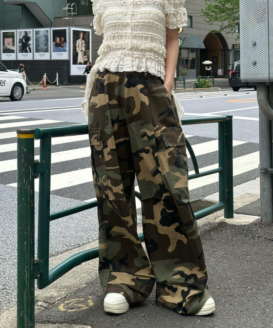 162751849