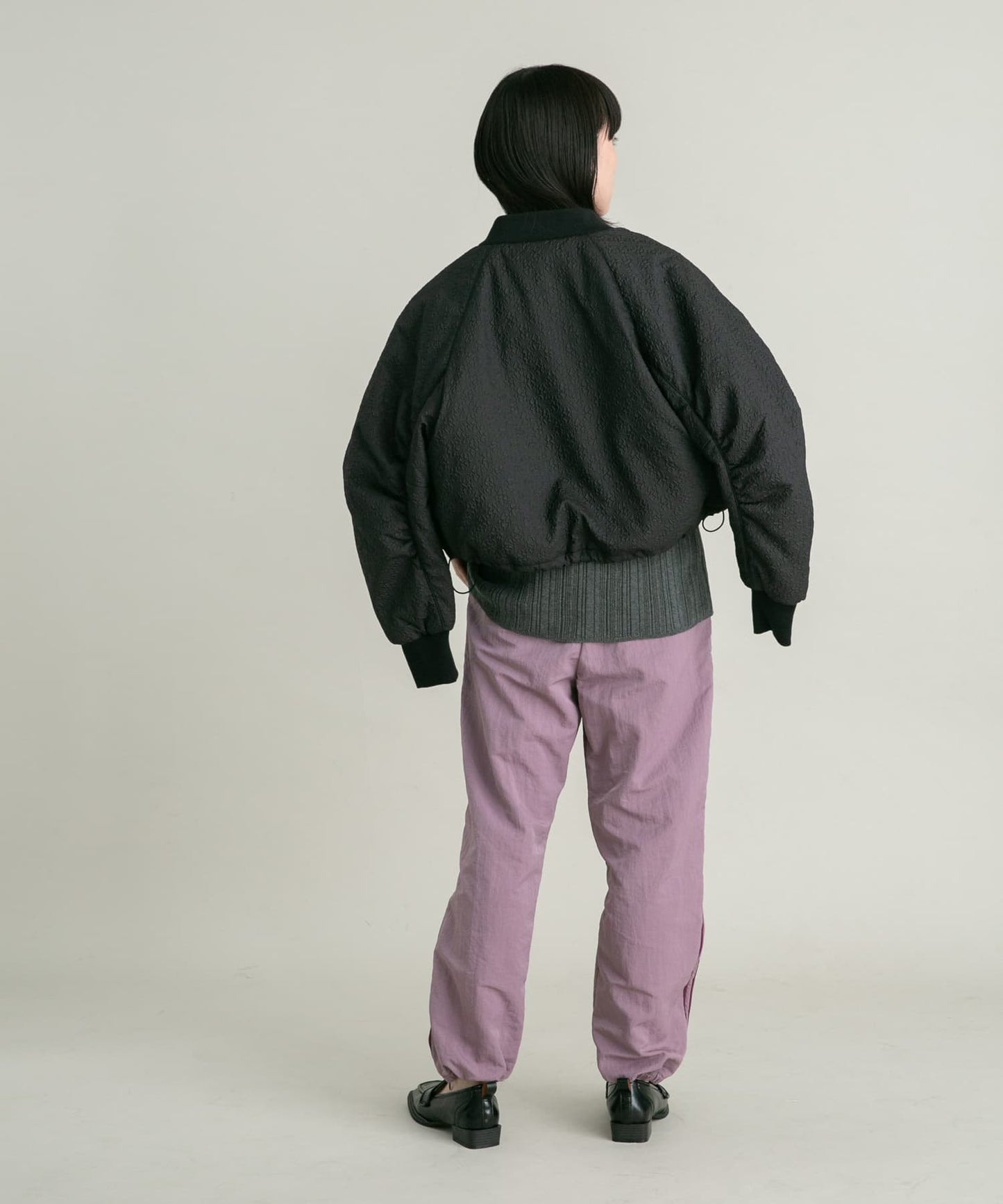 102549536