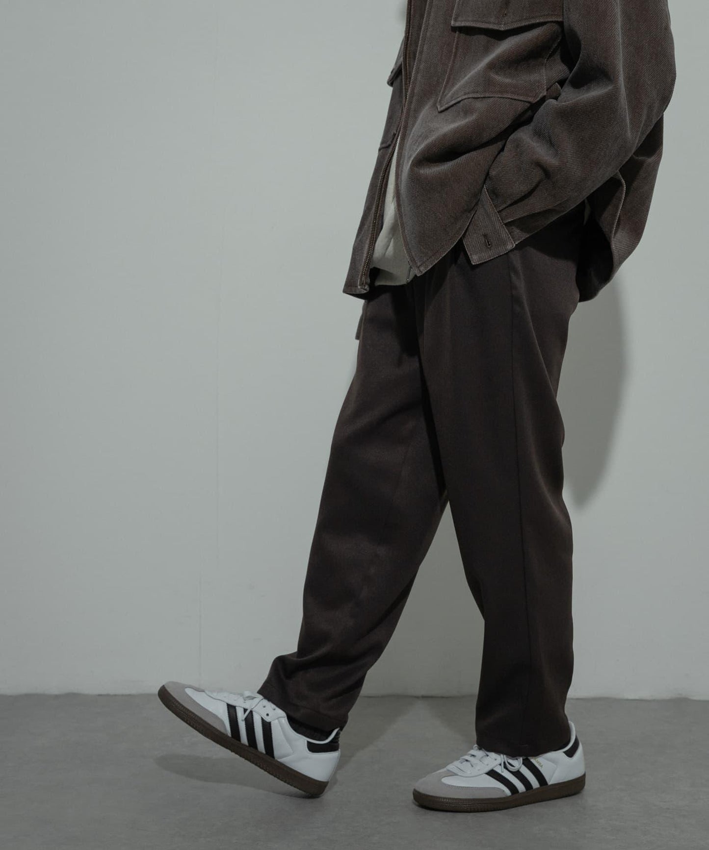 166051726