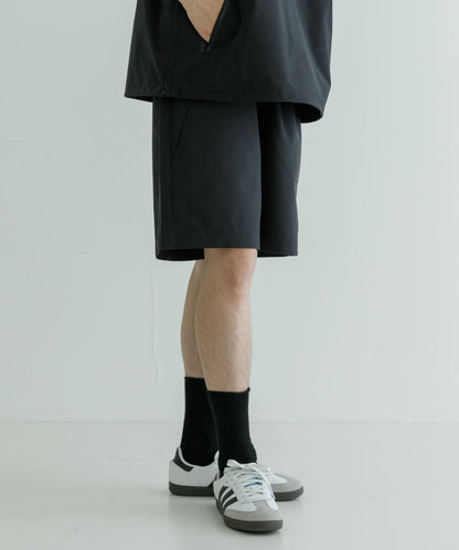 132935680