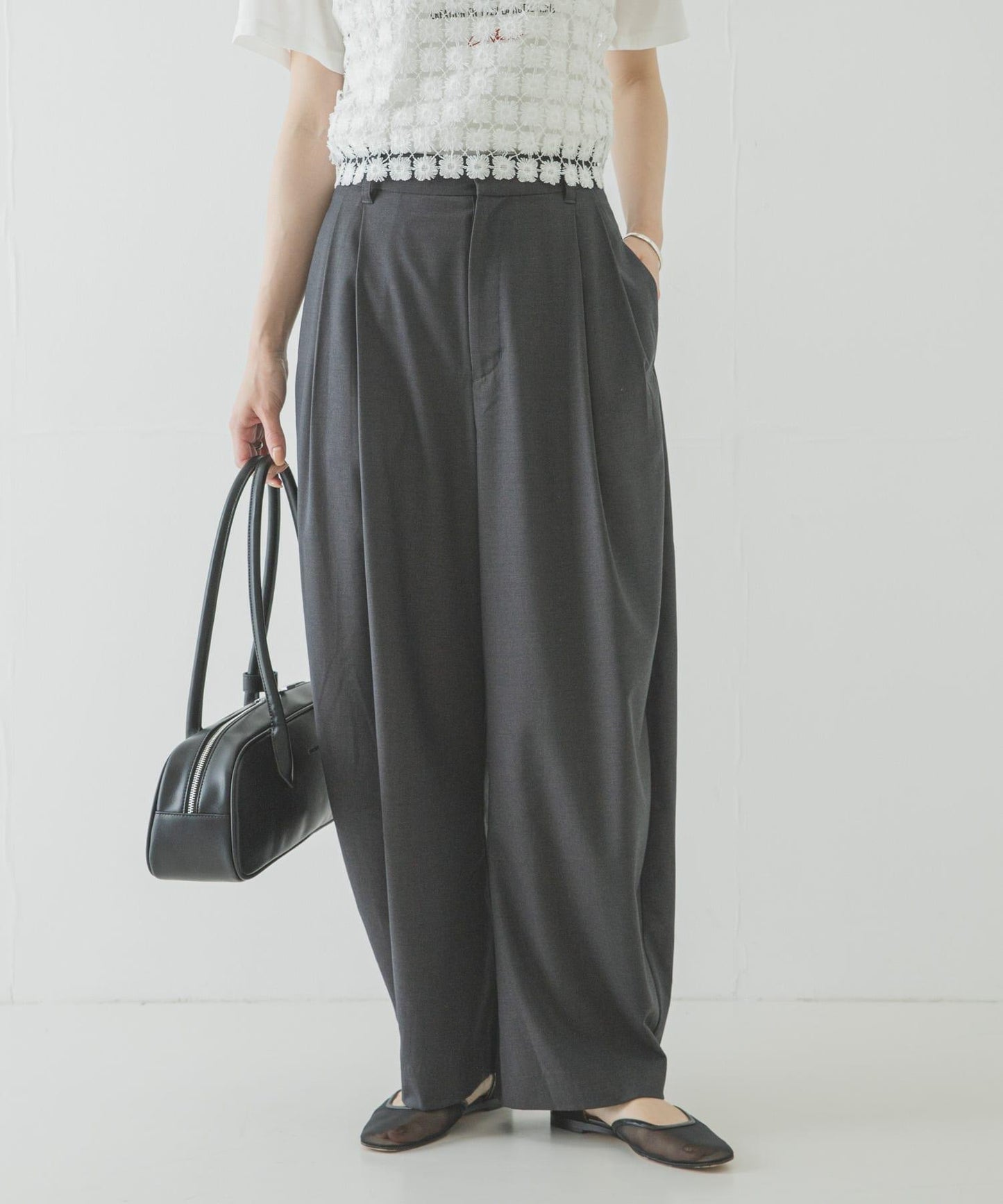 284165588