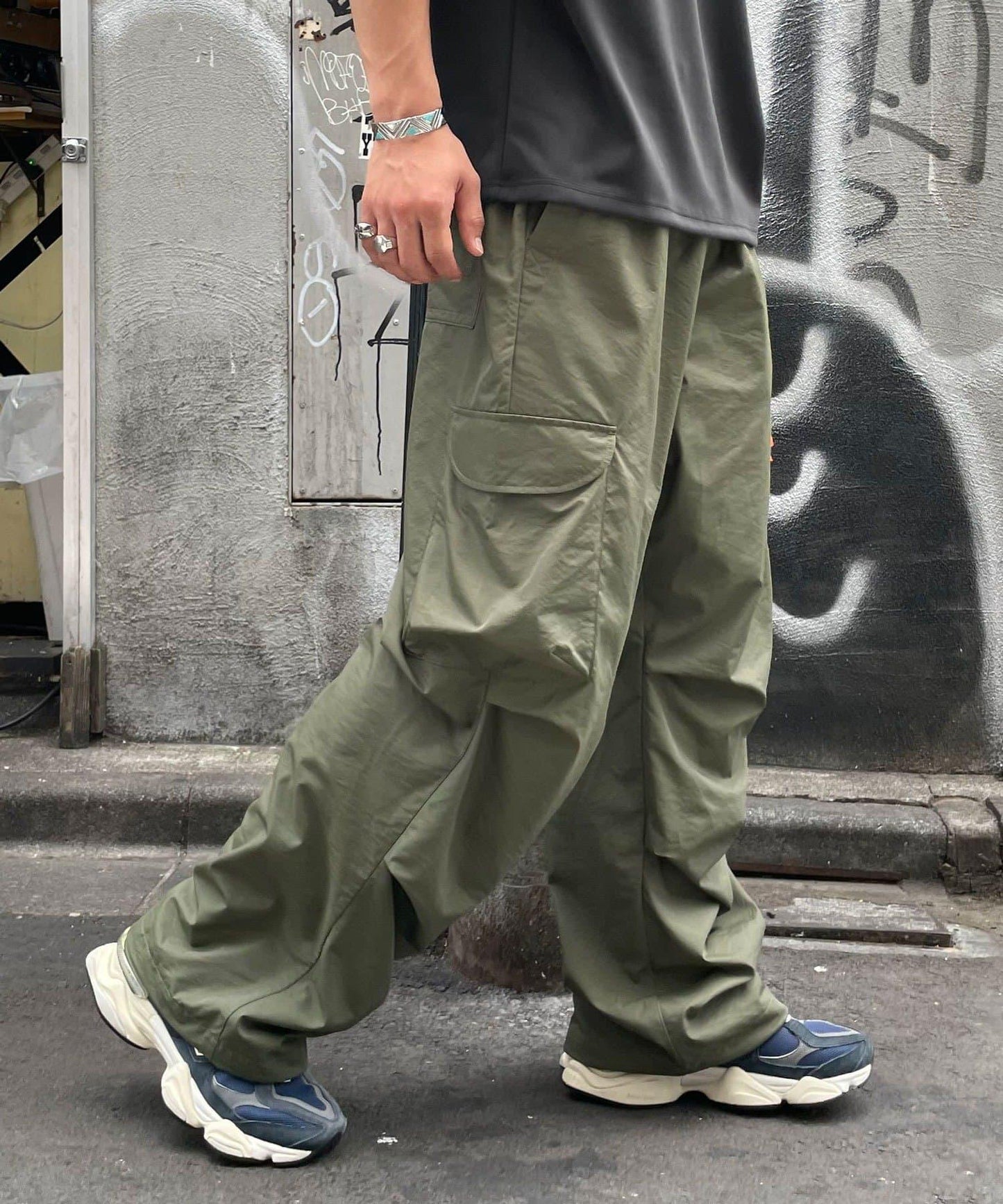 171087299