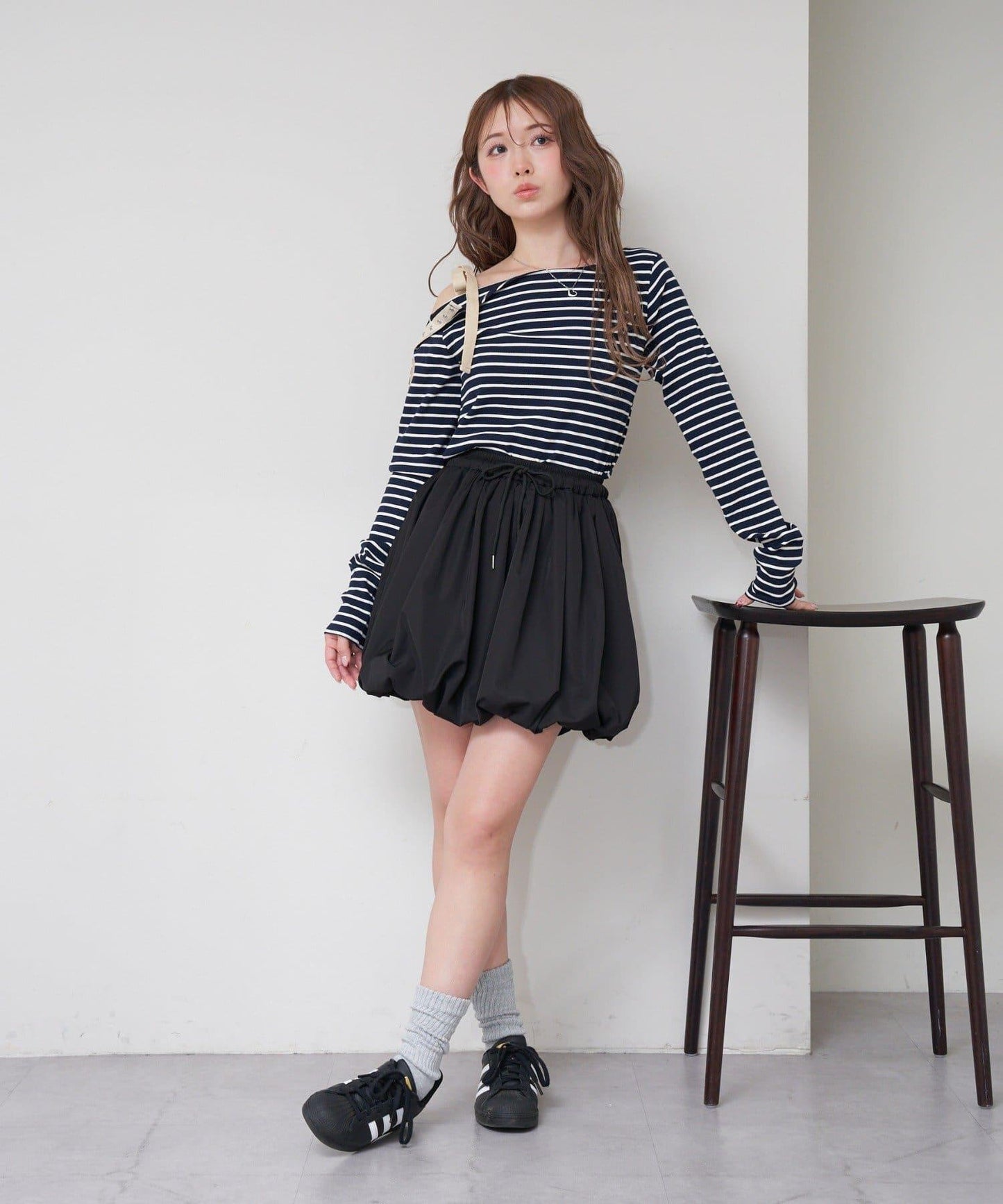 151045040