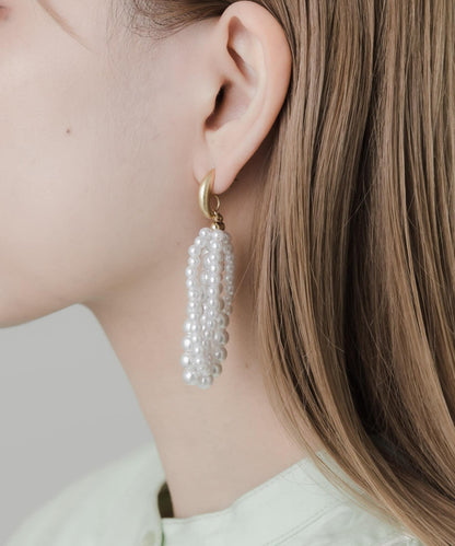 137497838