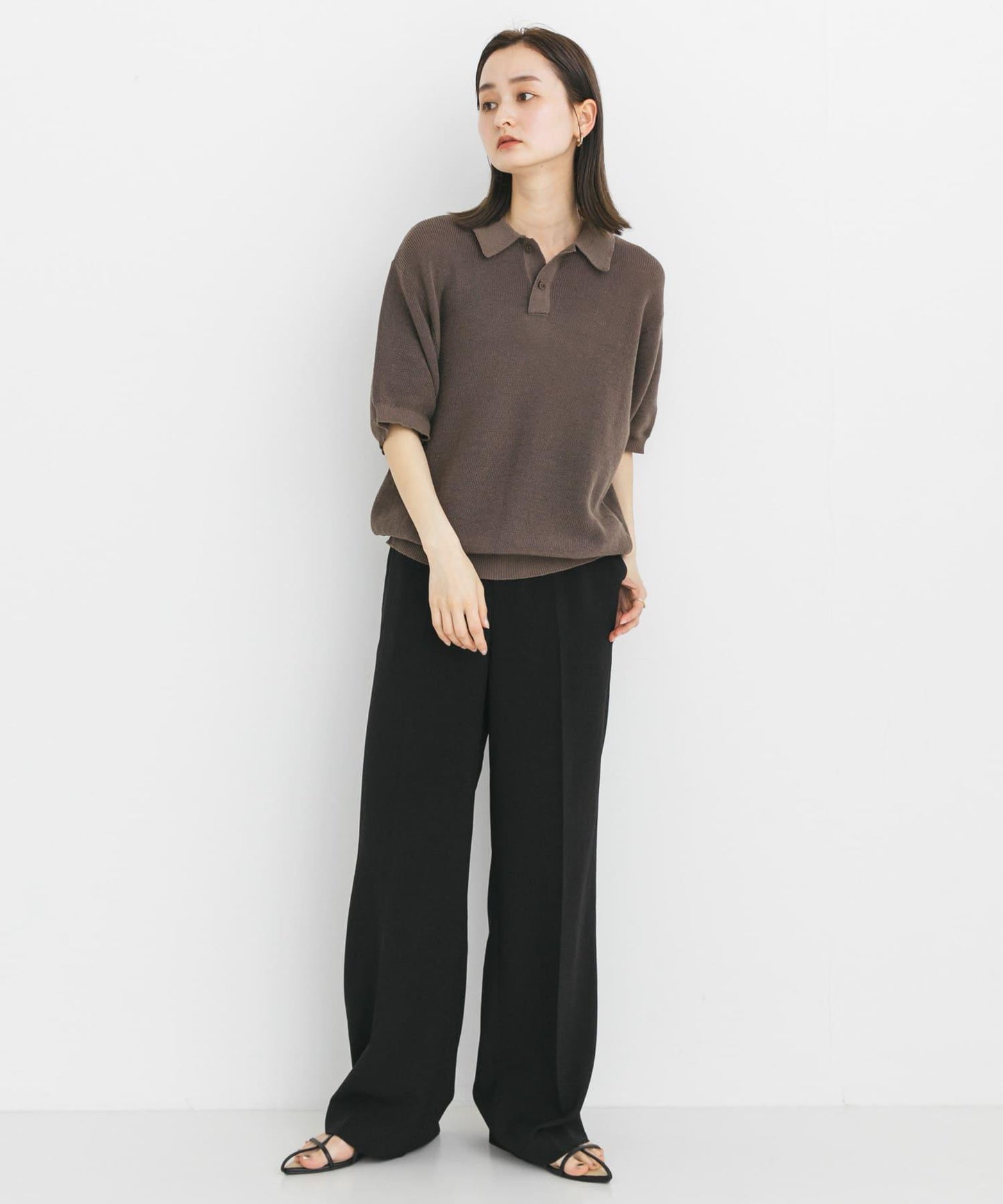 166075810