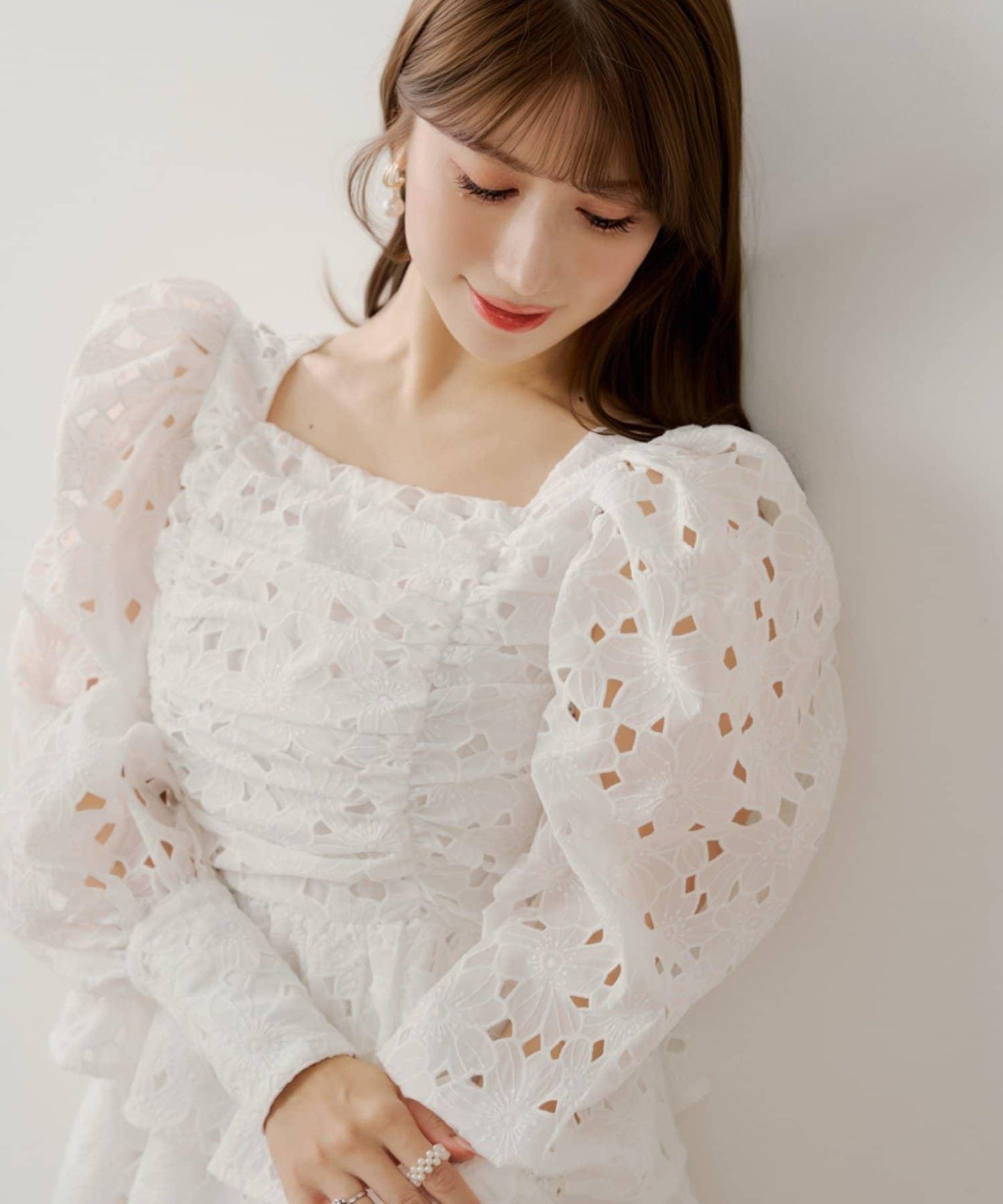 289011889