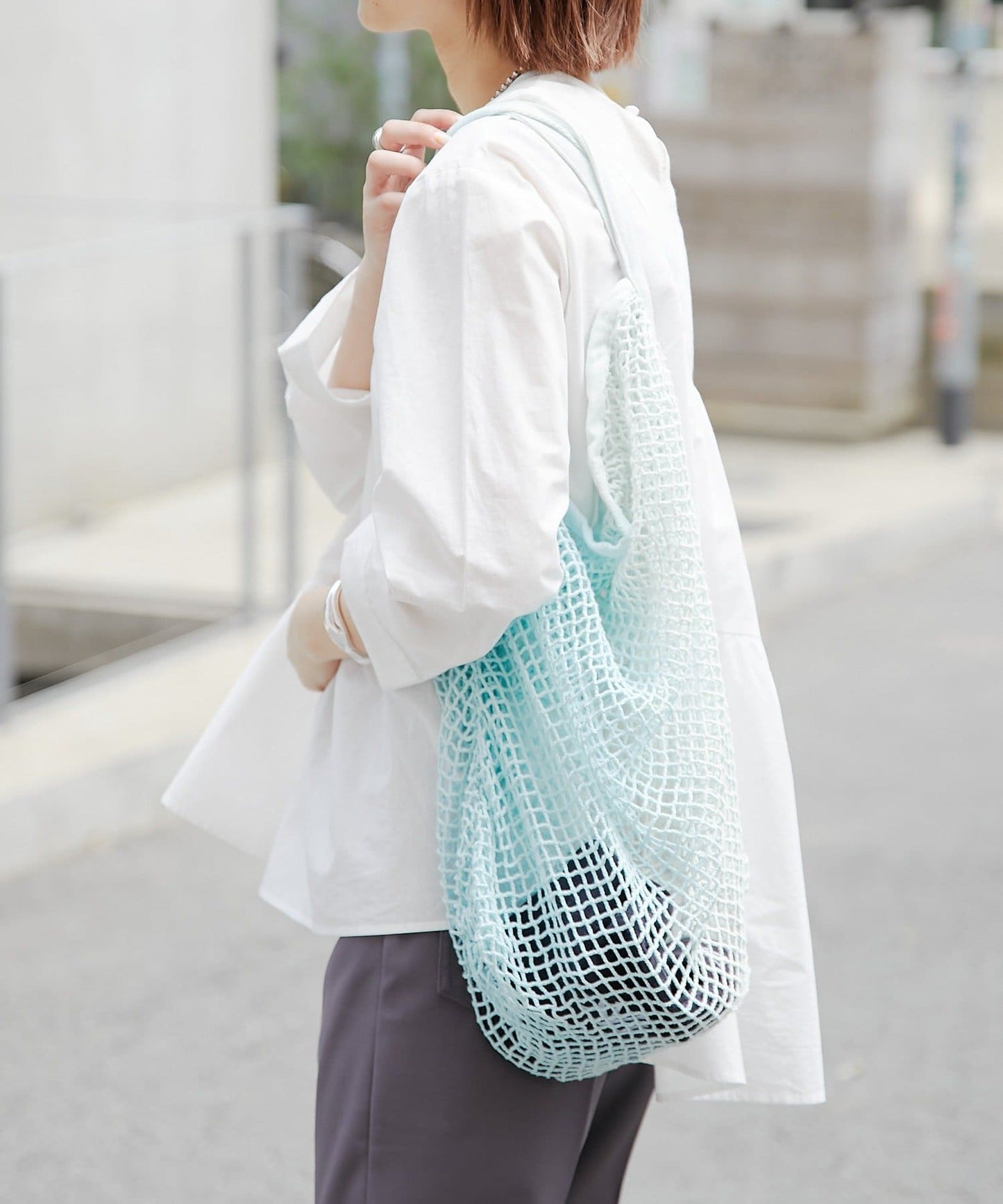 95009233