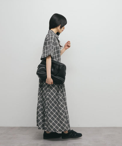 163029606