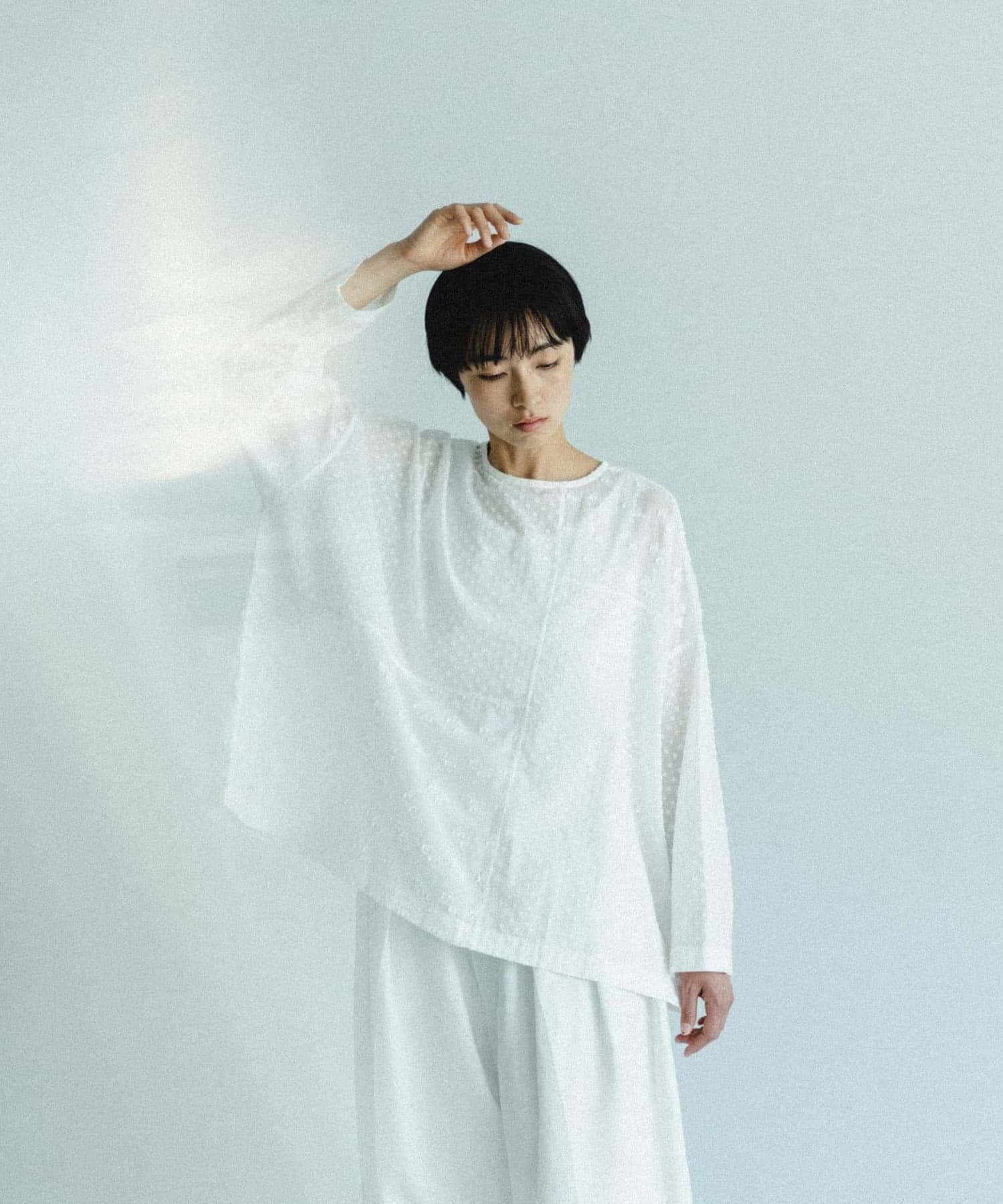 162338978