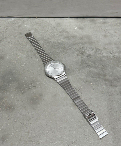 162742340