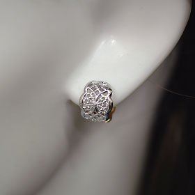 101153618