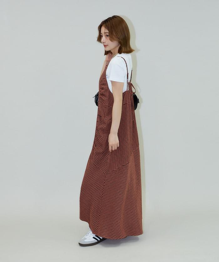 161979830