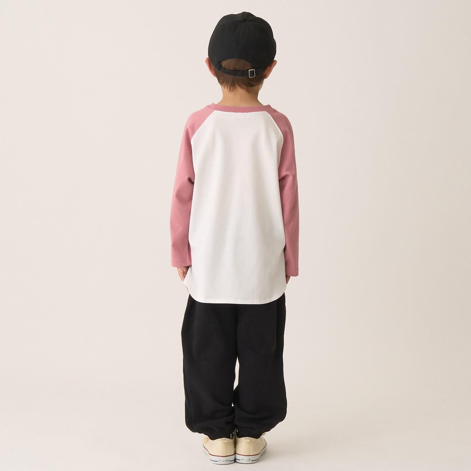 163067256