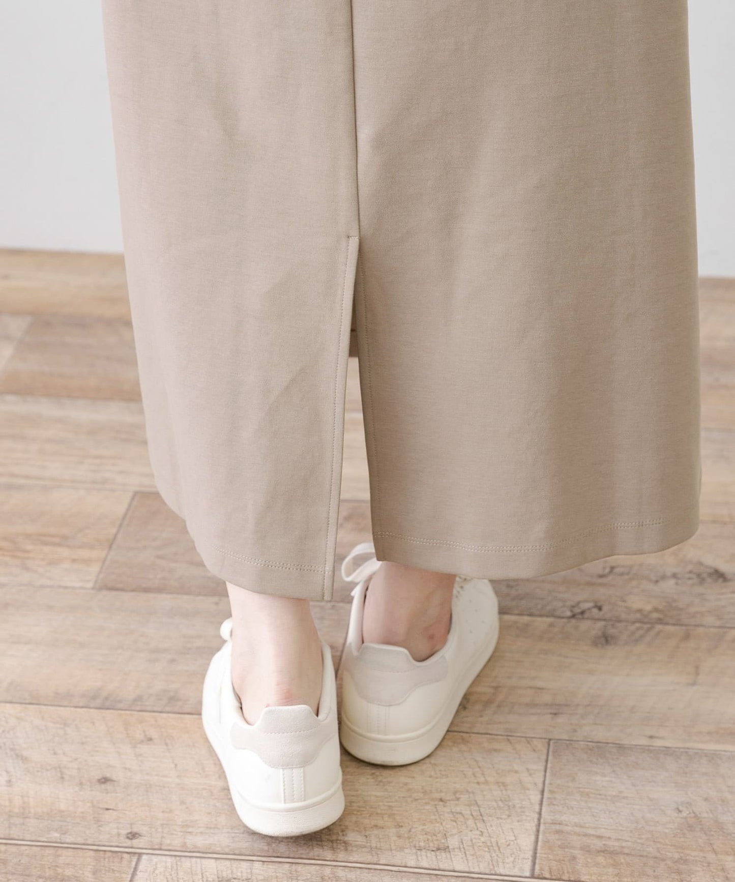 98697229