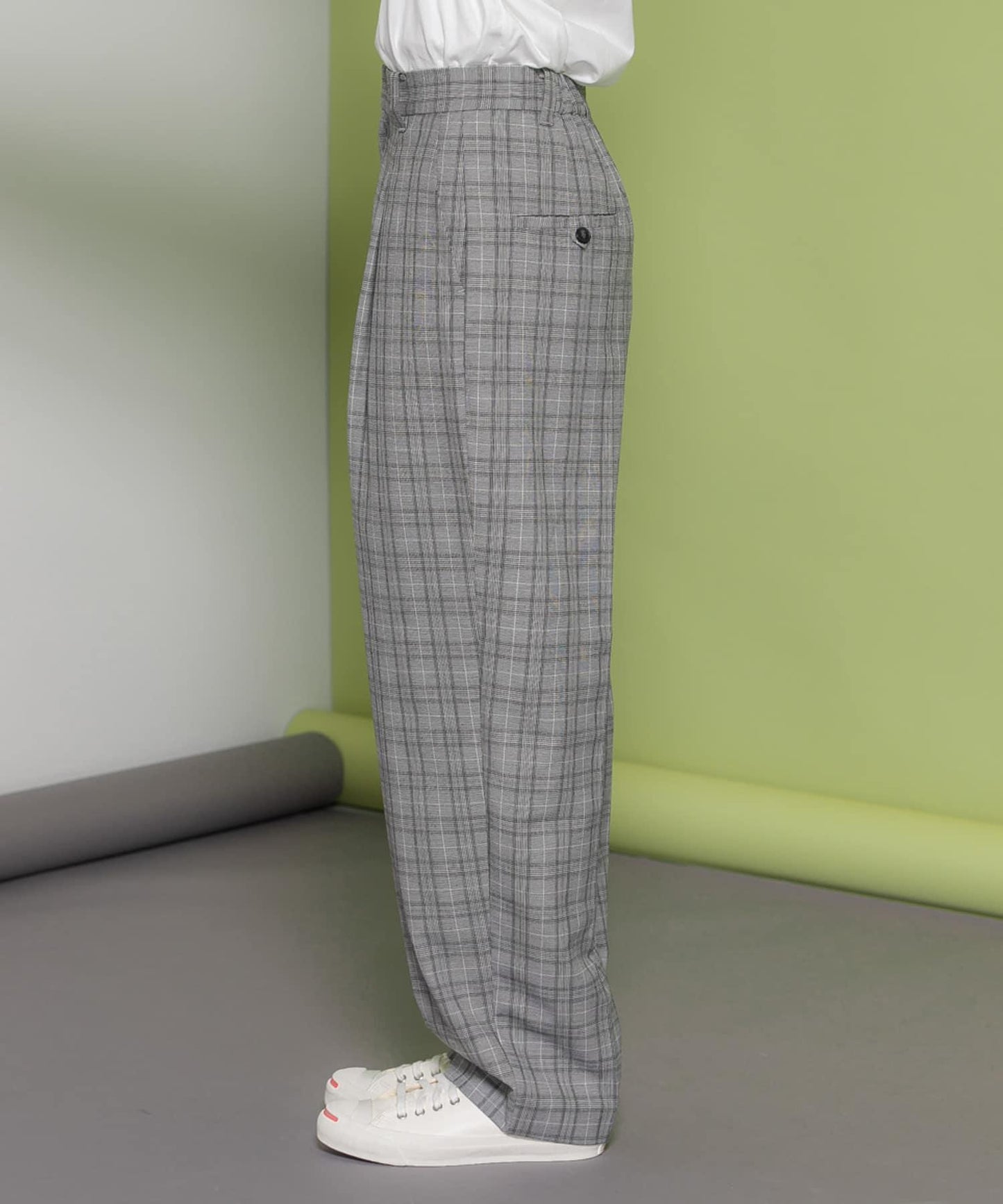 162178195