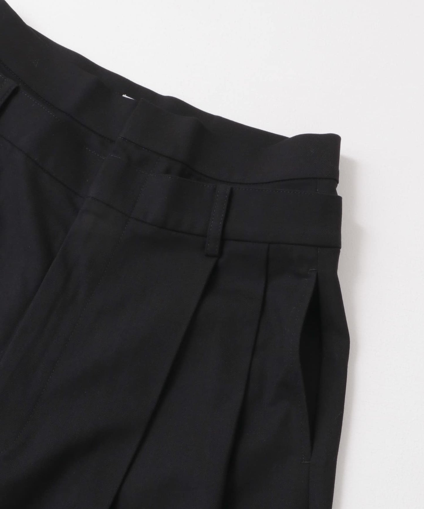 102792533