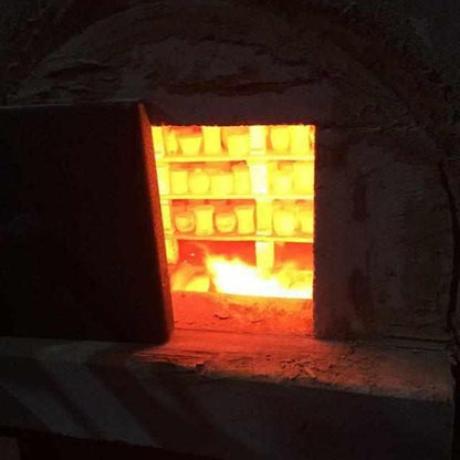 284660418
