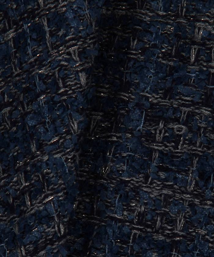272371403