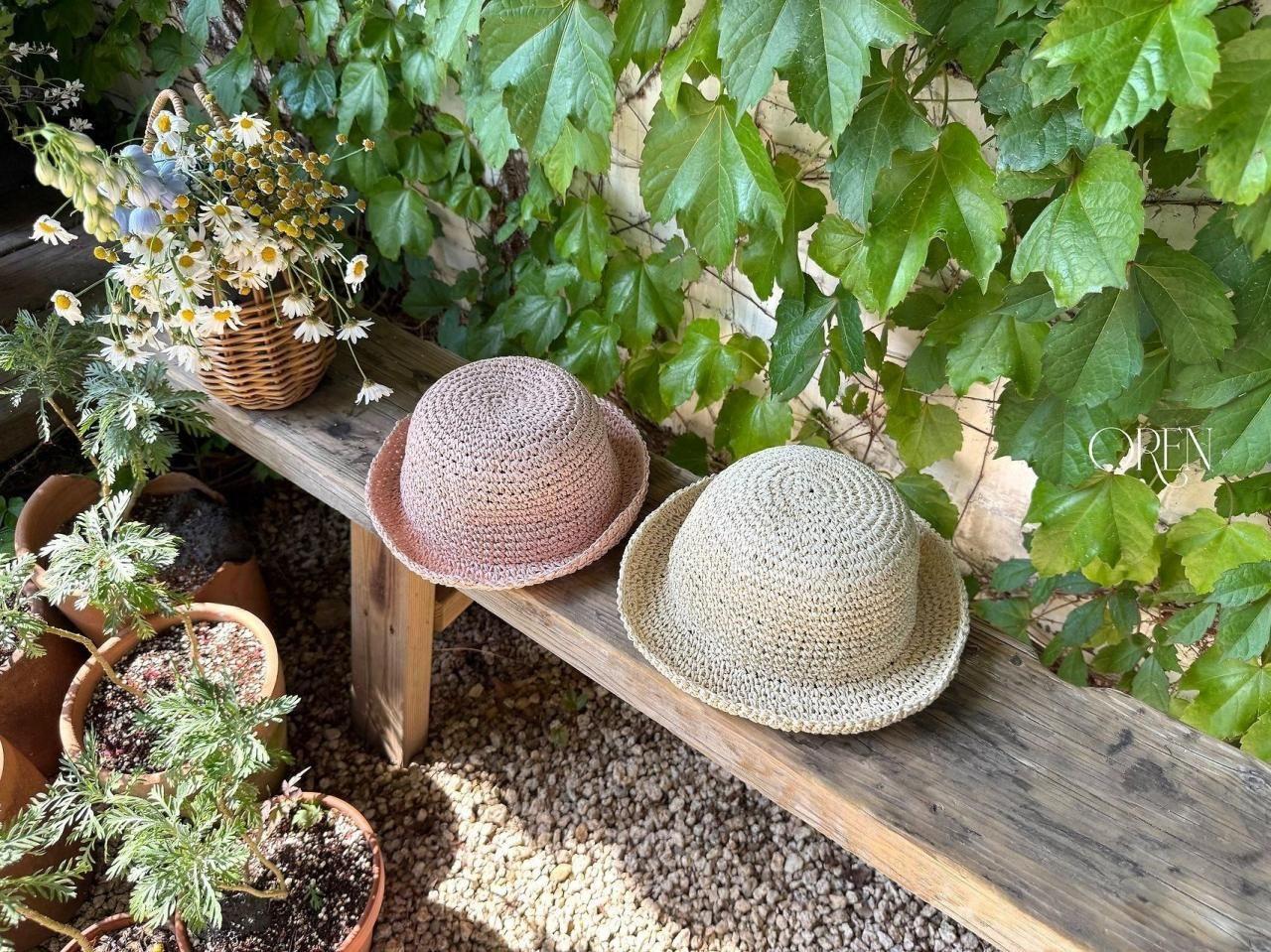 171102281