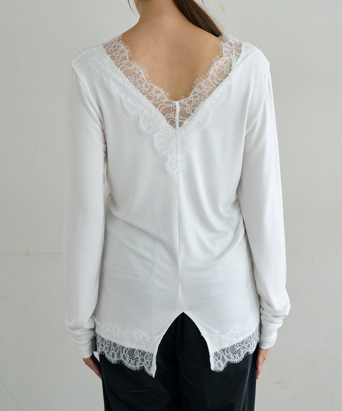 172864930