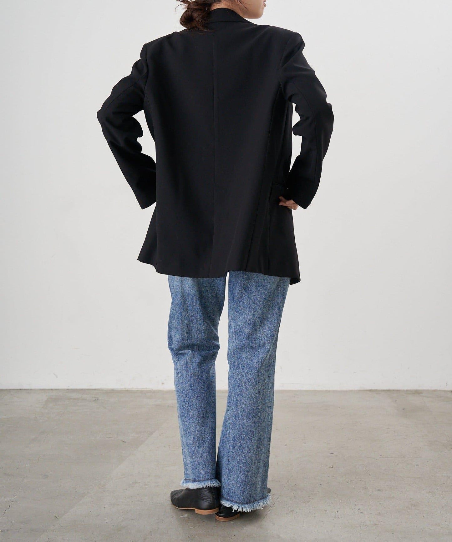 276140343