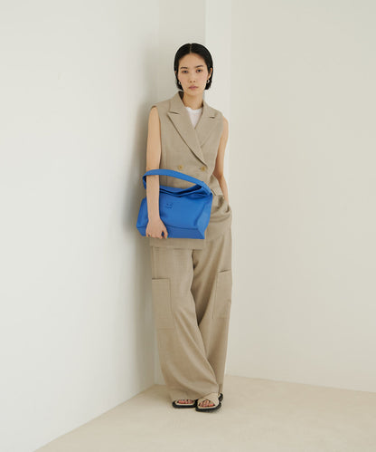 122277384