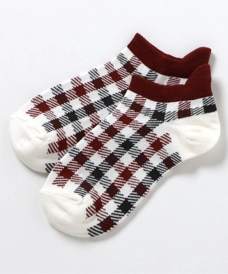 147047136