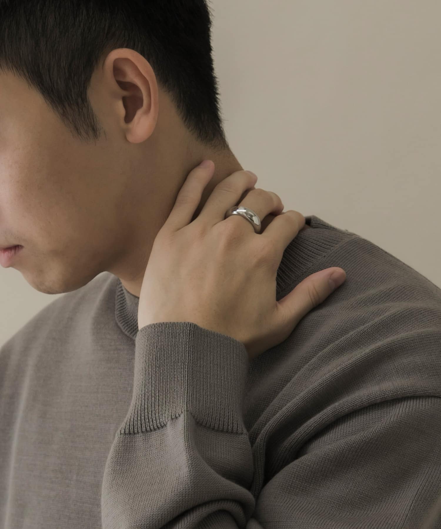 103567981