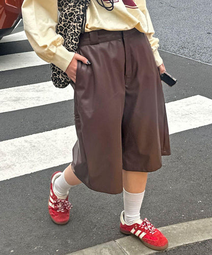 159431112