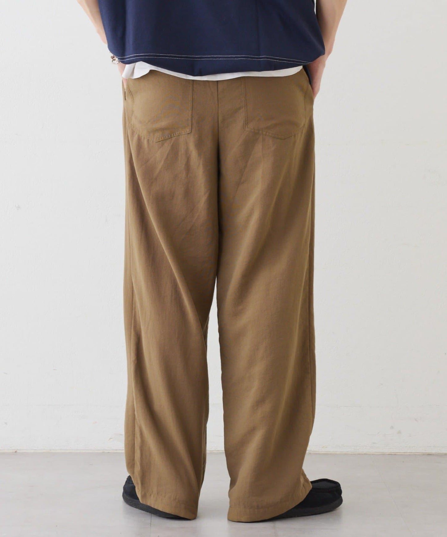 170208403