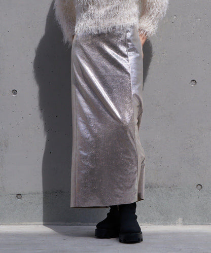140990047