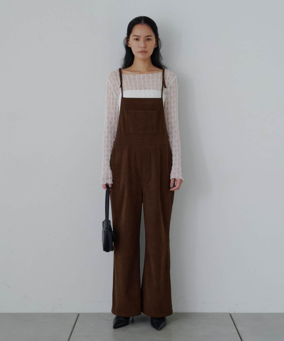 173197703