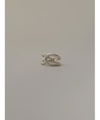 110092893