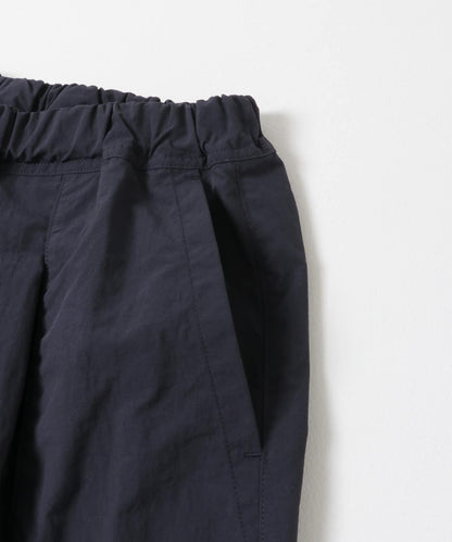 284704446