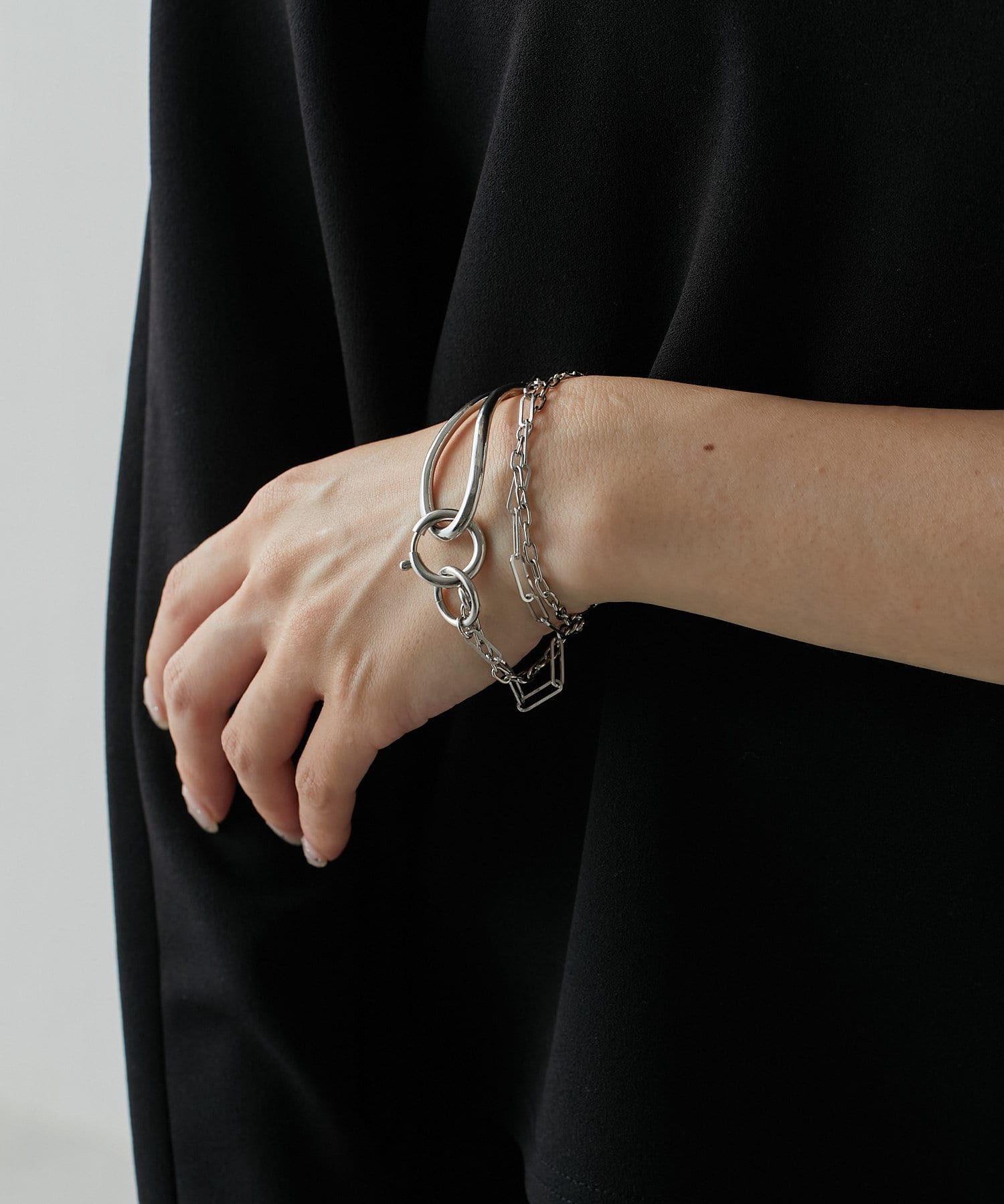 100154317