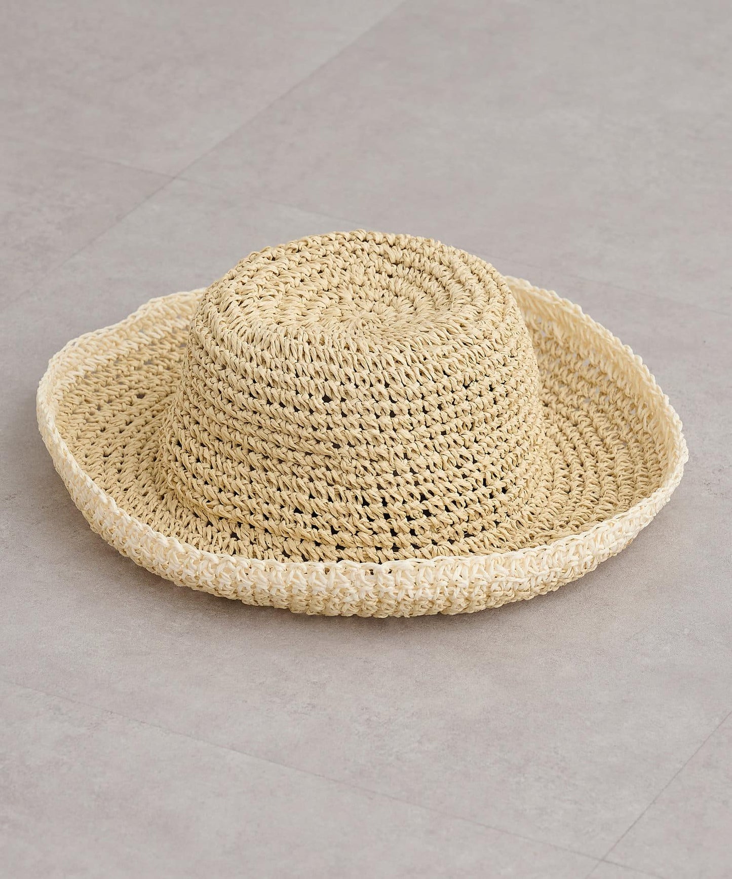 169040354