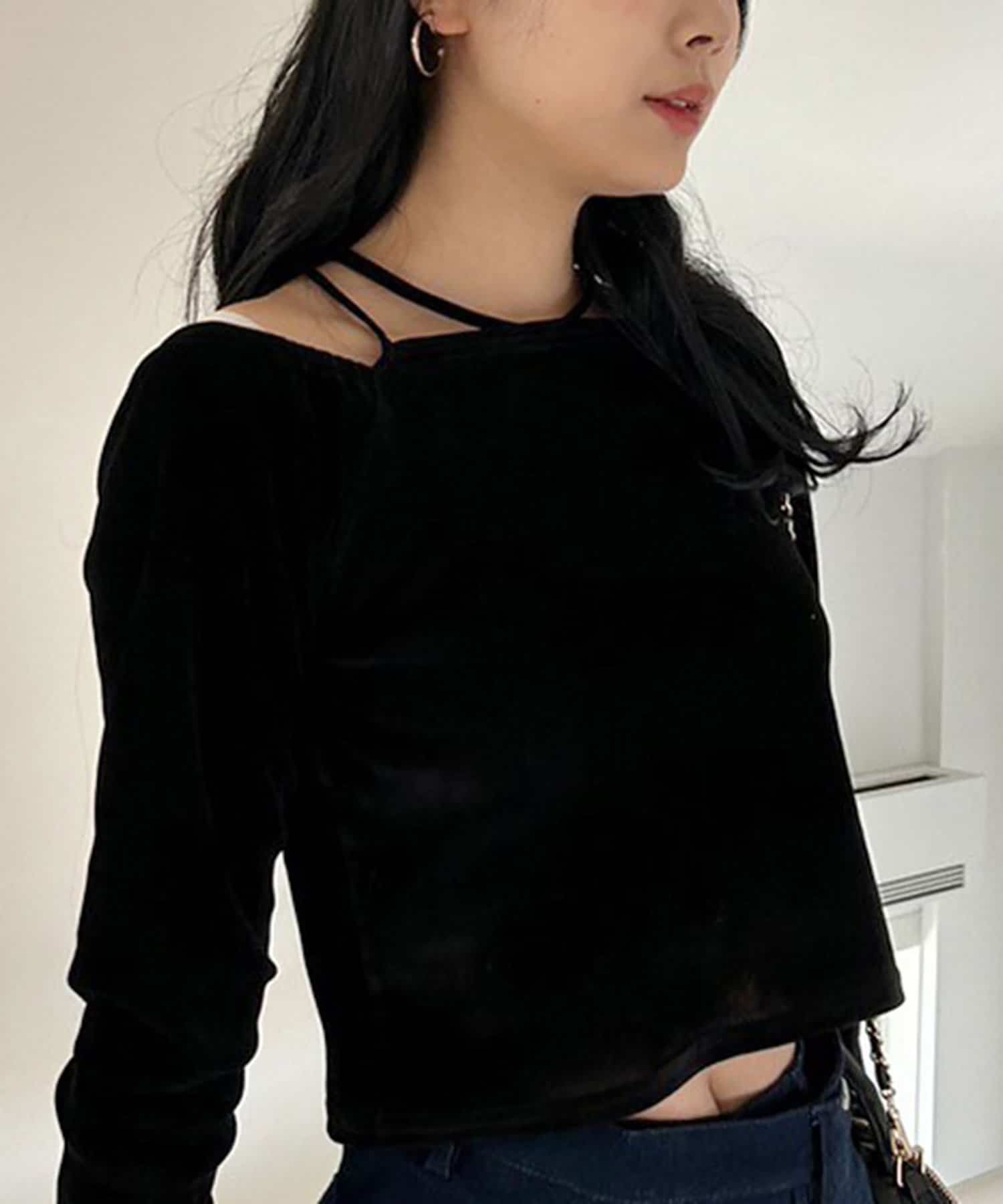 104067826