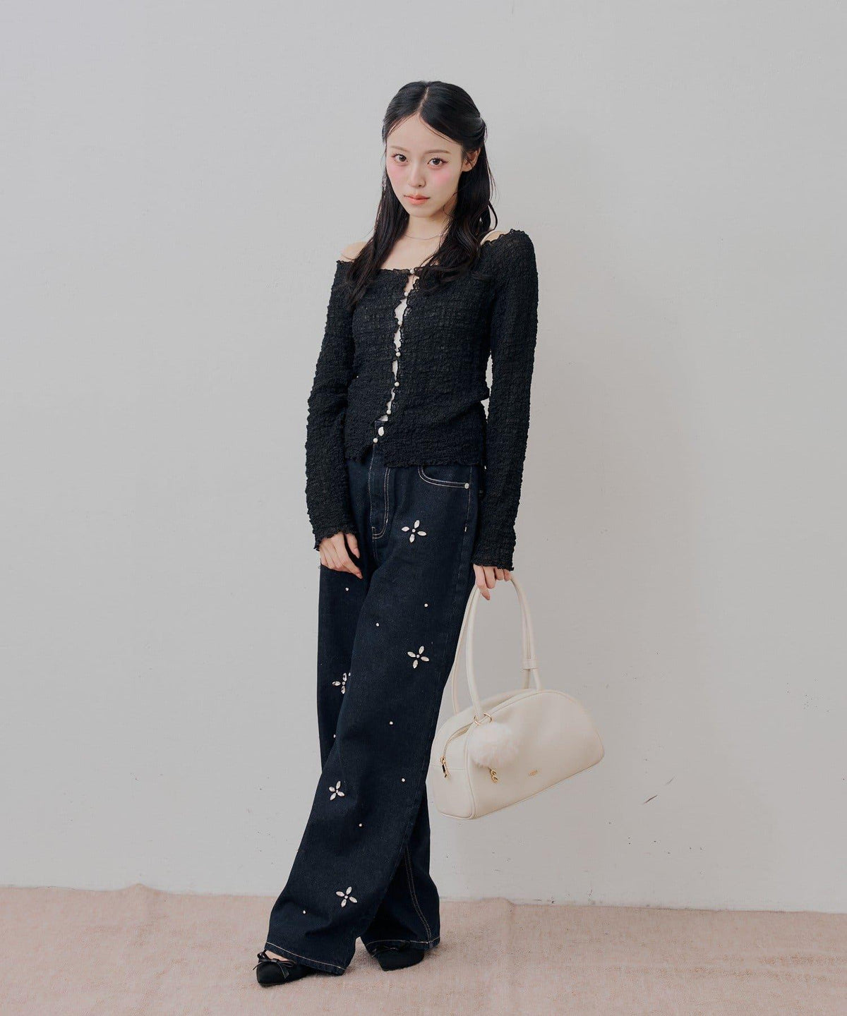 172864713