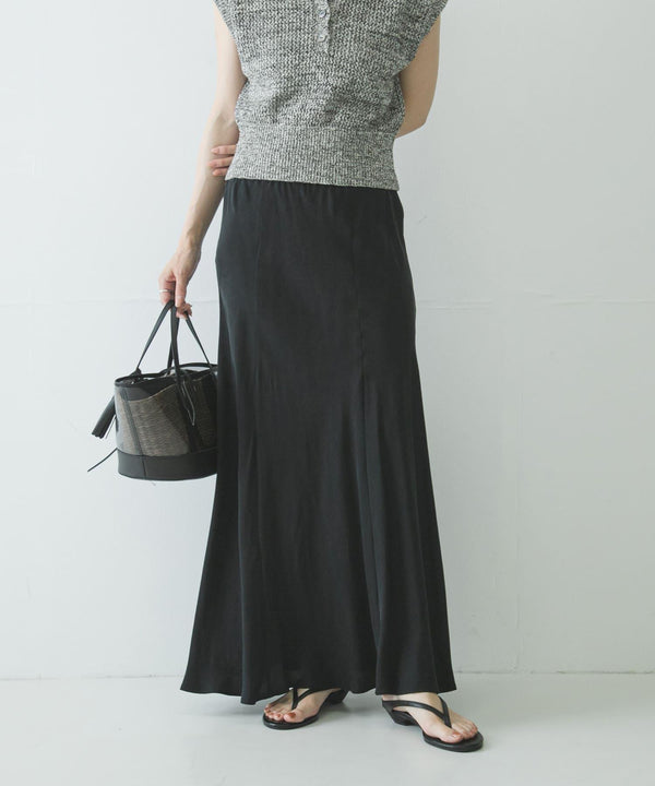 171128022