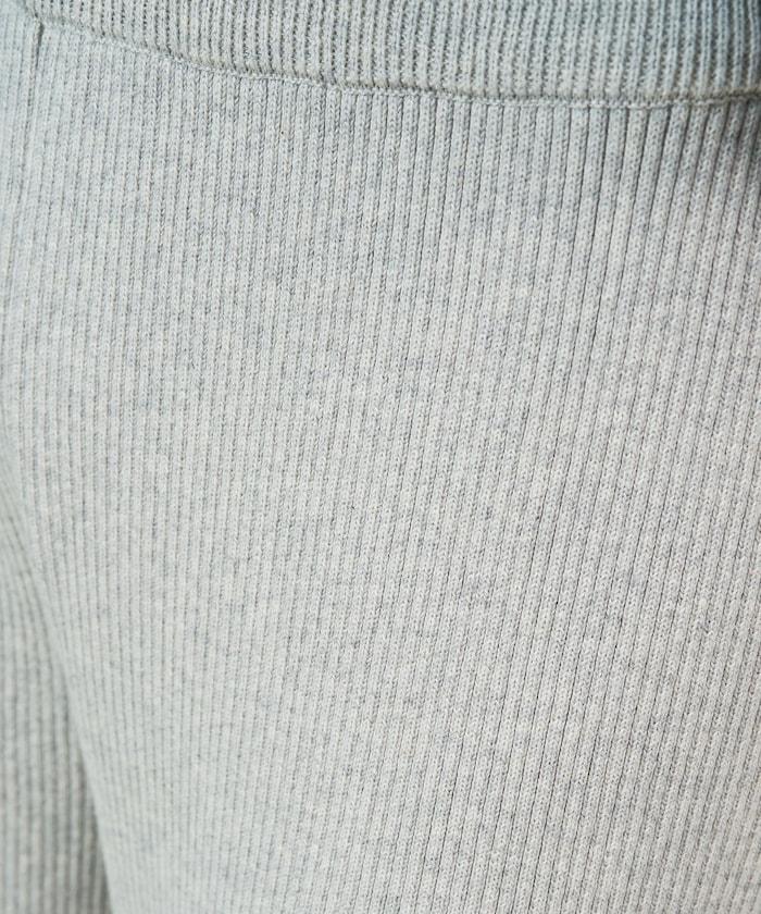270677275
