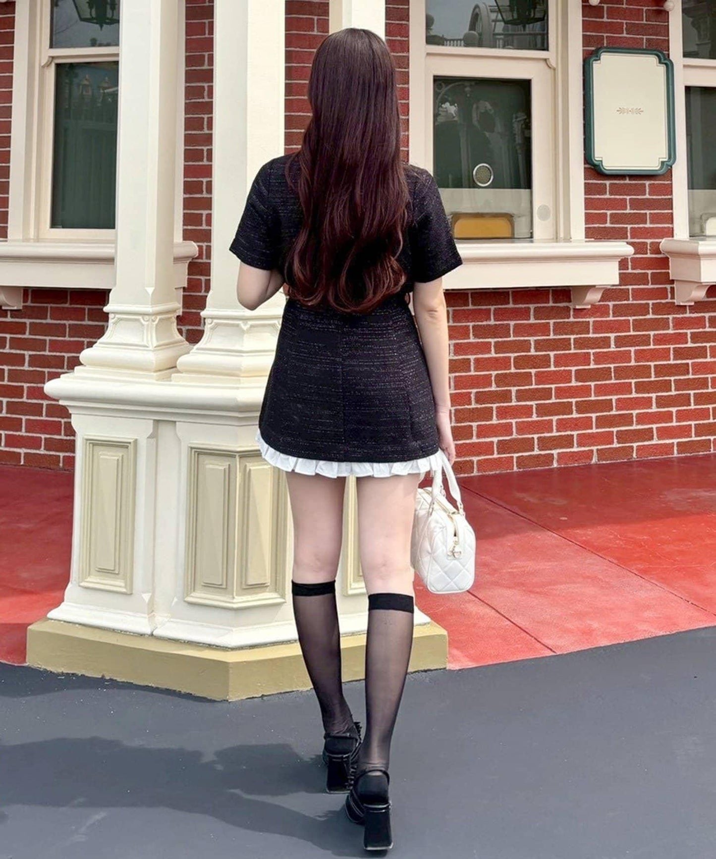 171200974