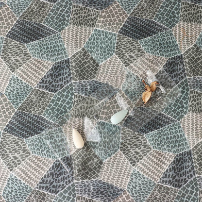 100848433