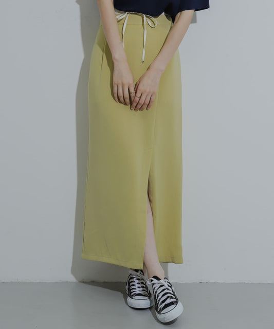 135617846